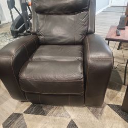 Genuine Leather Recliner With USB Hookup