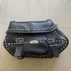 Harley Davidson Studded Motorcycle Saddlebag Black Single Bag Metal Mount
