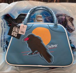 Universal Studios hollywood UNIVRS The Birds Handbag Purse Exclusive Brand new
