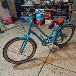 26" Sixthreezero EvryJourney Beach Cruiser Bike
