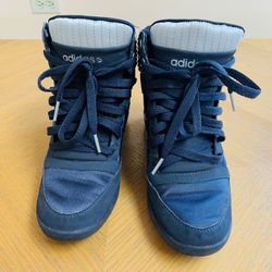 Women 7 Sneakers Short Boots