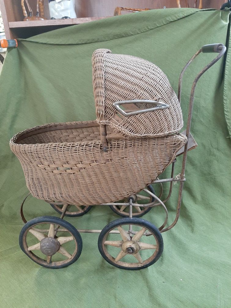 ANTIQUE WICKER DOLL BUGGY