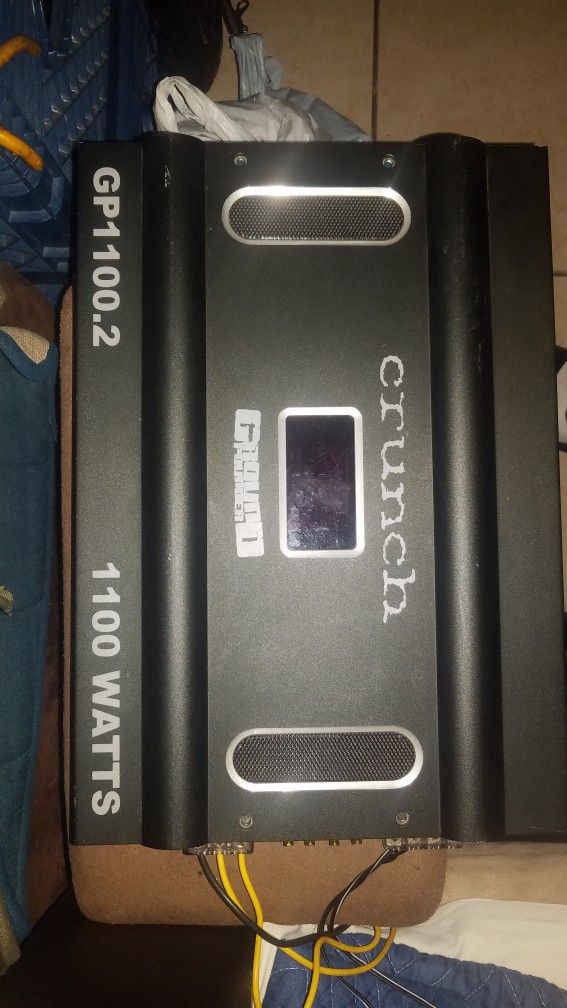 Crunch Ground Pounder 1100 WATTS GP1100.2
