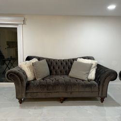 Gray Dutchess Sofa