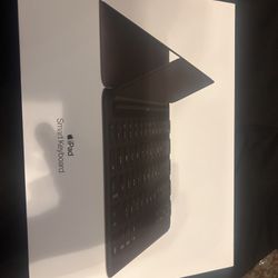 iPad Smart Keyboard