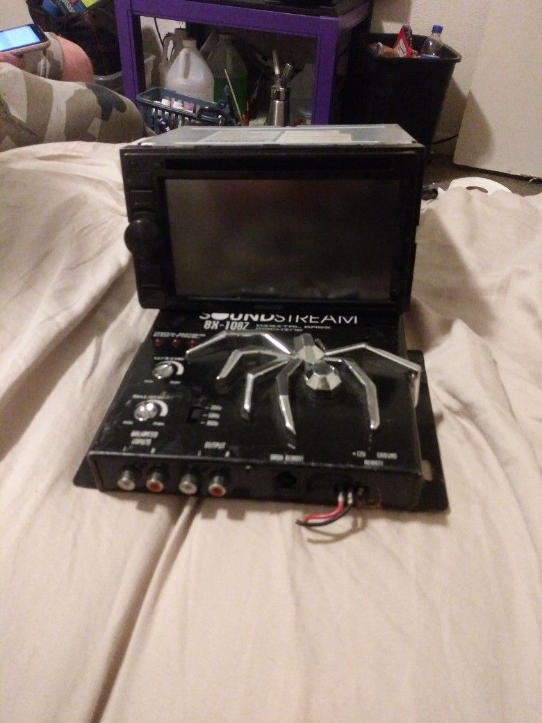 Soundstream Digital Bass Machine And Kenwood DNX570 HD for Sale in