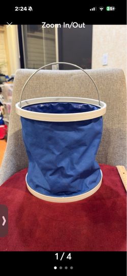 Pre Own Collapsible Bucket / Portable Water Bucket/Ice Bucket for travel-9”x10”