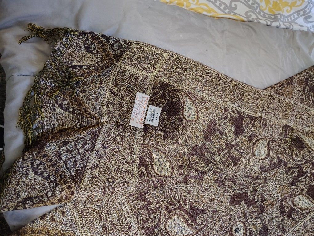 Shawl