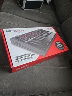 Akai Professional MPK Mini MK3 USB MIDI keyboard controller black