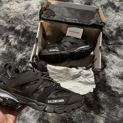 Balenciaga Tracks