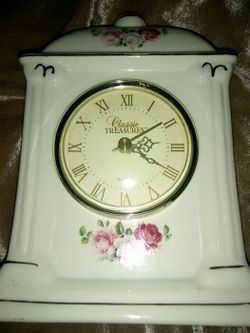 Classic Treasures clock