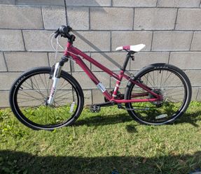 Novara Tutti Girls 24 bike kid youth mtb mountain bicycle FREE LOCAL DELIVERY