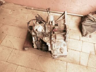 Transmission for Nissan versa 2011( NO CVT)