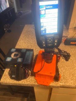 Garmin striker 4 Vivid cv fish finder Yak Attack Switchblade and cell block and nocqua batteryi