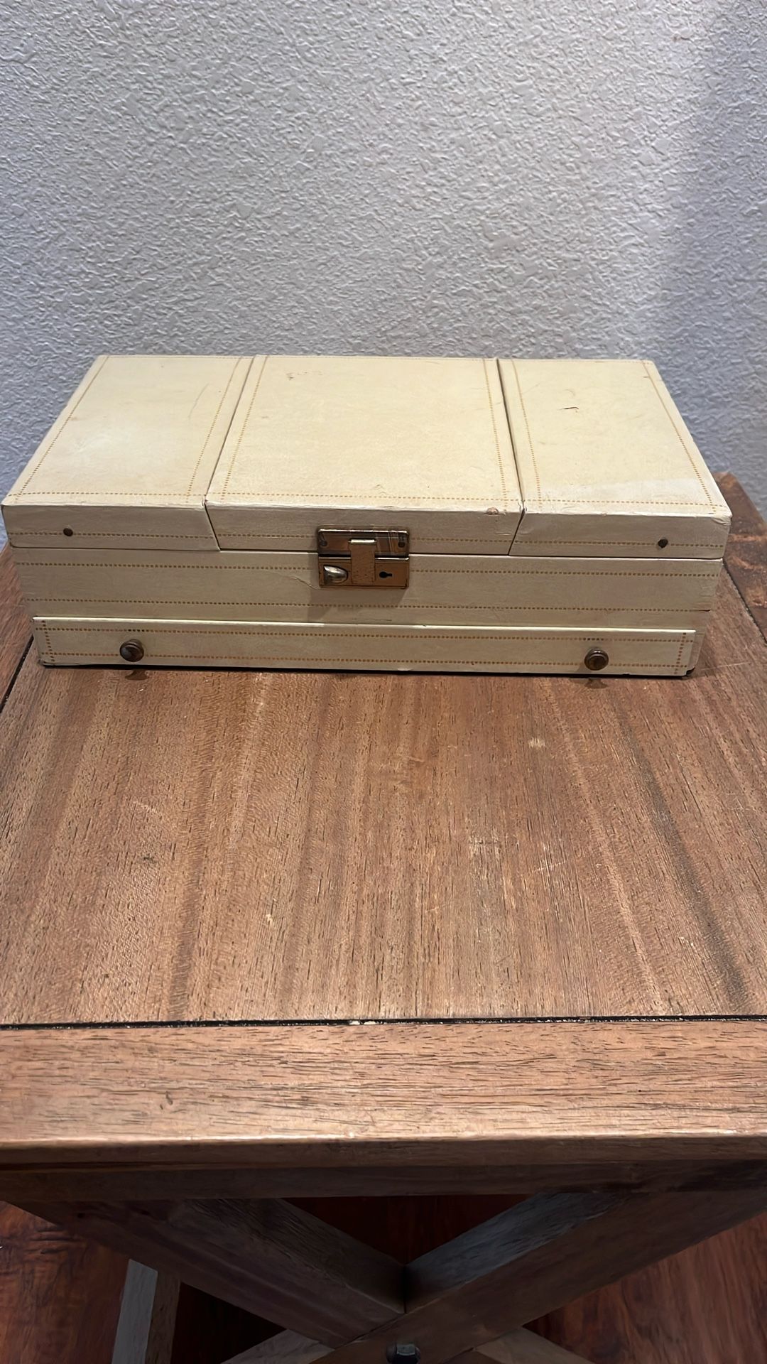Vintage Large Mid-Century Leatherette Tiered Jewelry Box