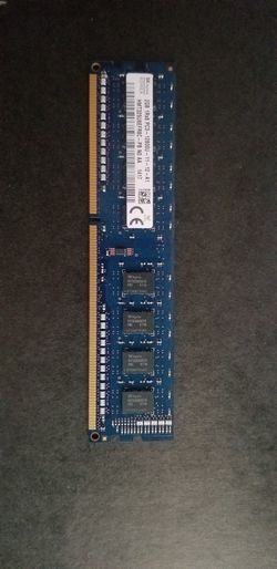 SK Hynix 2GB DDR3 RAM