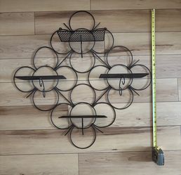 Vintage 1960’s Wall Hanging Metal Shelf. MCM, Retro. (Johnstown Ohio)