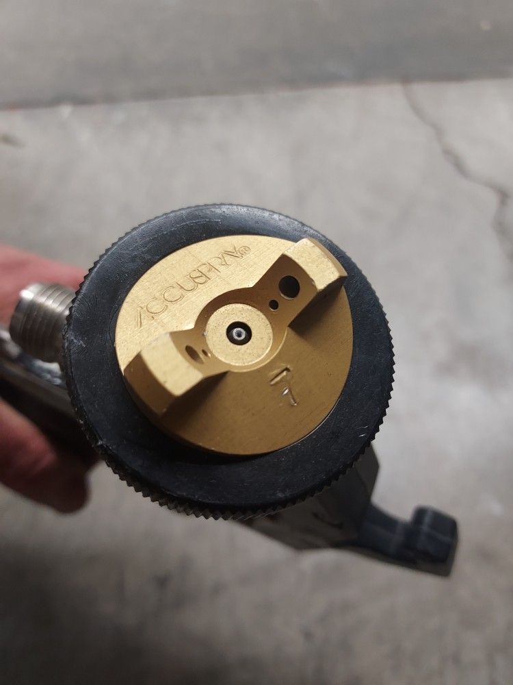 Accuspray HVLP w/ SHARPE Pressure Gauge