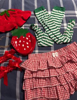 Strawberry shortcake costume, SHEIN,Medium