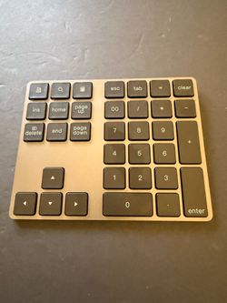 Satechi Aluminum Bluetooth Extended Keypad