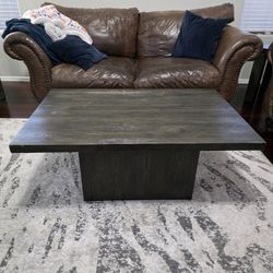 Ashley Furniture Coffee Table And Side Tables 