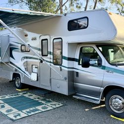 2003 Coachman Santara