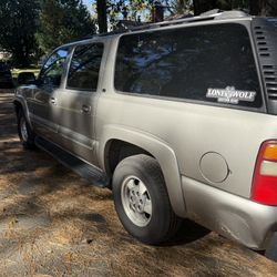 2002 Chevrolet Suburban 