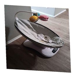 Baby Swing Gentle and Snug for Your Little Angel's Rest enter control