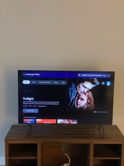 Samsung 43” 4K Smart TV + TV Stand by