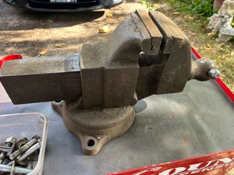 Large work bench vise