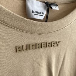 Burberry T-shirt