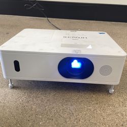 Hitachi 5000 Lumens HDMI Projector