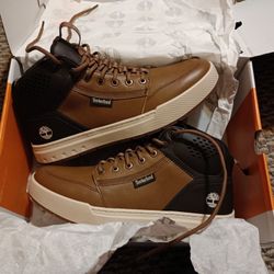 Timberland Maple Grove Mid Lace Boots