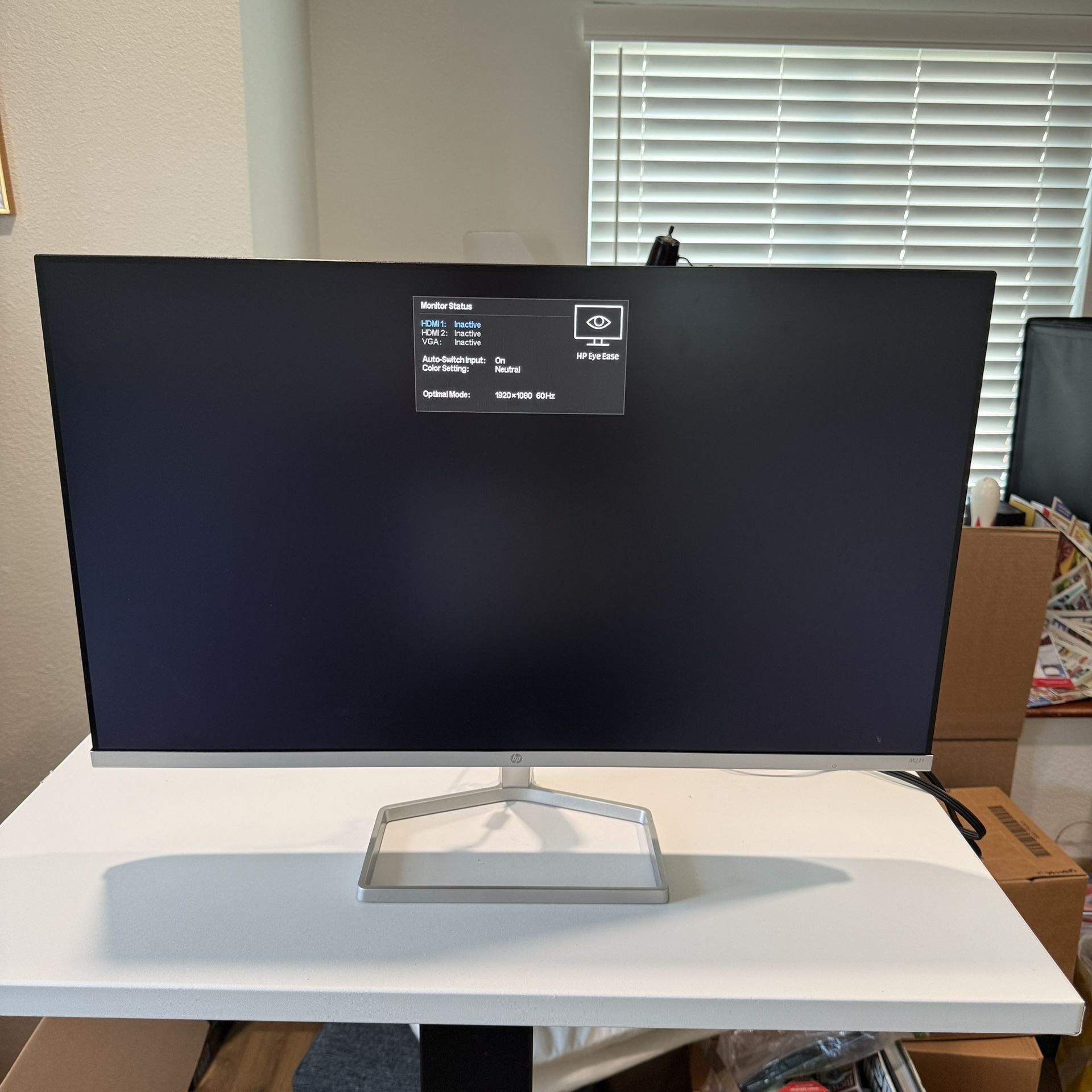 HP 27" IPS LED FHD Monitor (HDMI, VGA) - Silver & Black