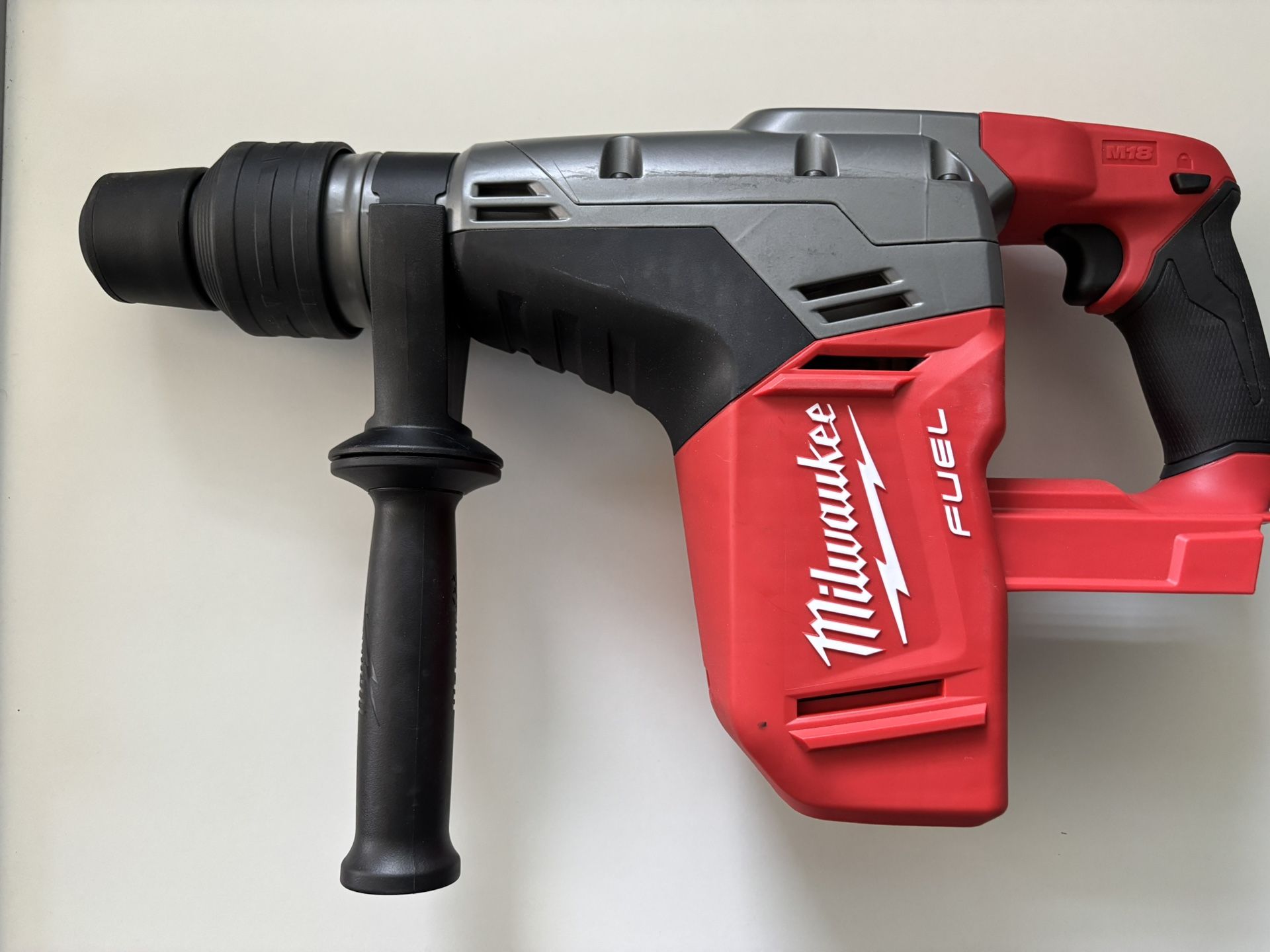 M18 FUEL 18V Lithium-Ion Brushless Cordless 1-9/16 in. SDS-Max Rotary Hammer (Tool-Only)
