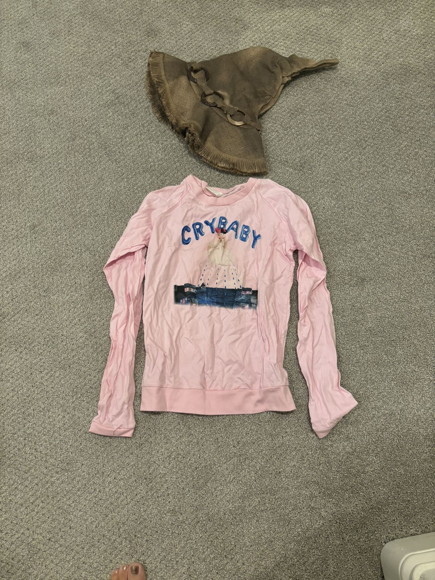 Cry Baby Halloween T shirt And Pink Converse Shoes
