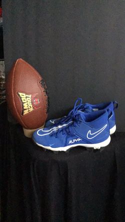 Nike Alpha menace 3shark football cleats size 4Y