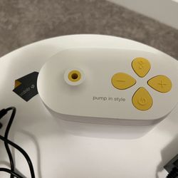 Breast Pump and Accessories 