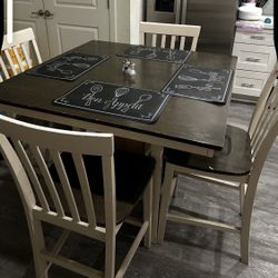 Dinning Table 