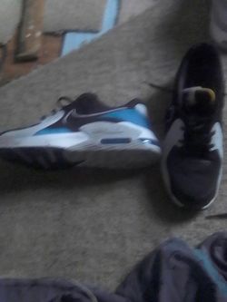 Nike Air Max Exceed Size 12