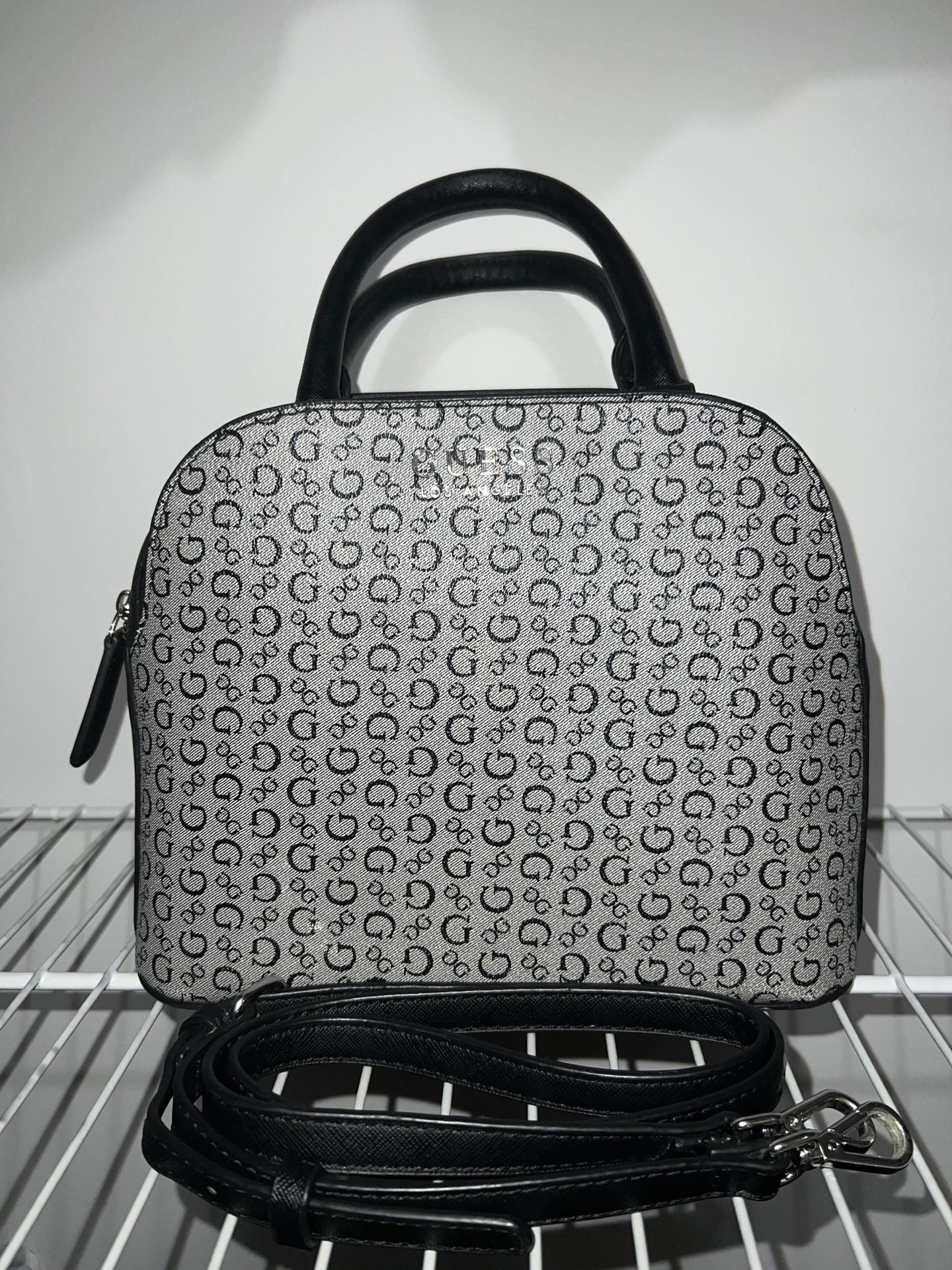 Guess purse