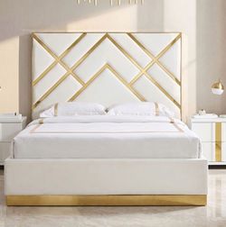 Queen bed frame no mattress