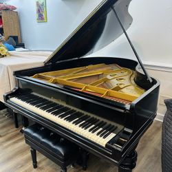 Mason hamlin black grand piano-3000$