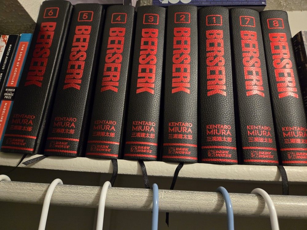 Berserk Deluxe Editions 1 - 8