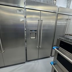 ❄️ KitchenAid 42” Built-In Side-by-Side Refrigerator with Ice and Water Dispenser (Model KBSD702MPS) ❄️