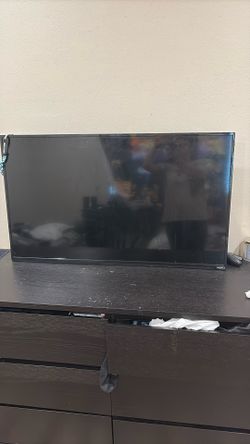 38 “ VIZIO TV