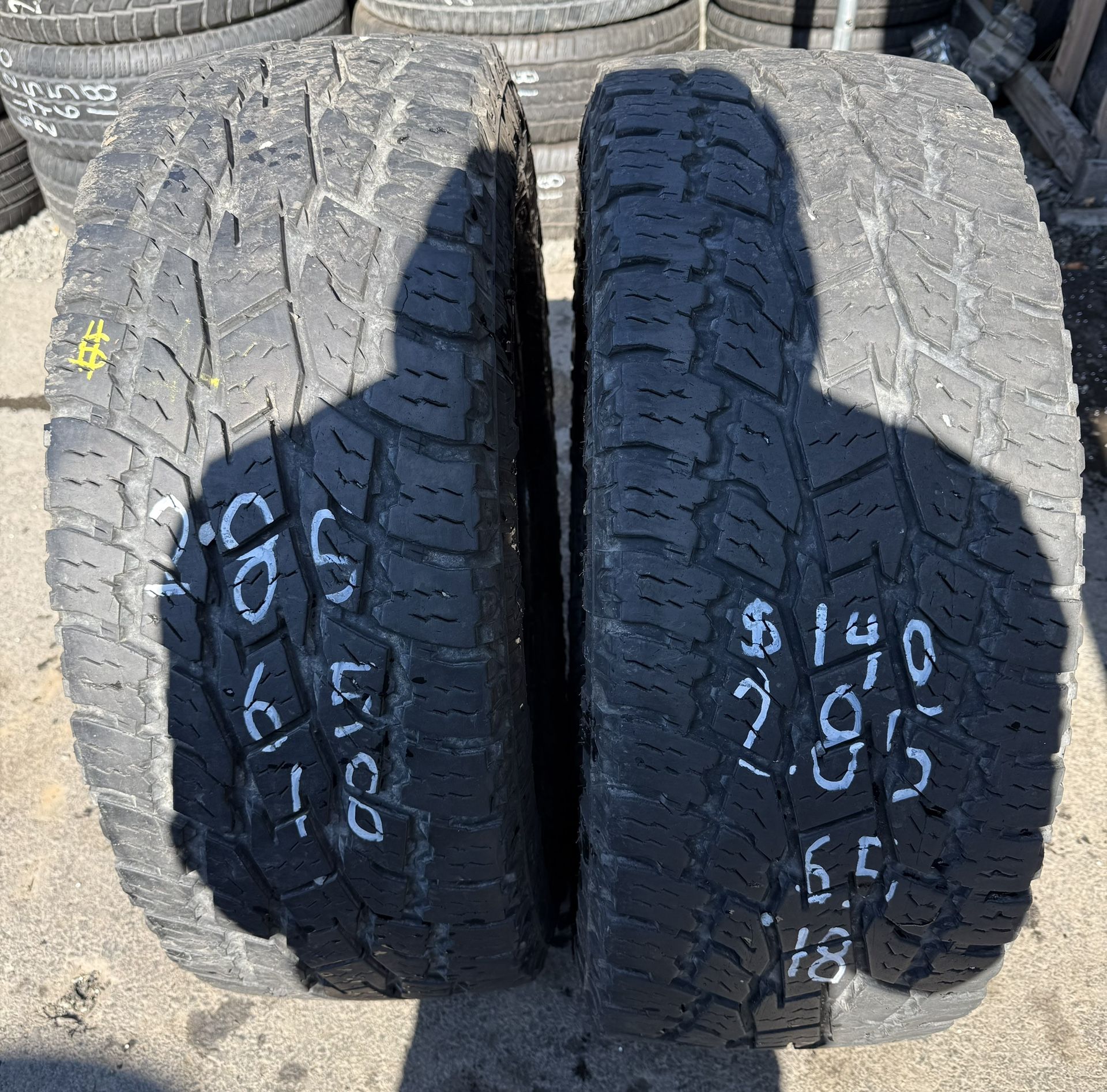 285/65/18(Toyo)