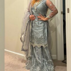 Indian Lehanga Outfit 