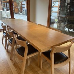 Dinning Table With 10 Chairs