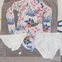 NEW WOMENS AERIE SWIMSUIT 